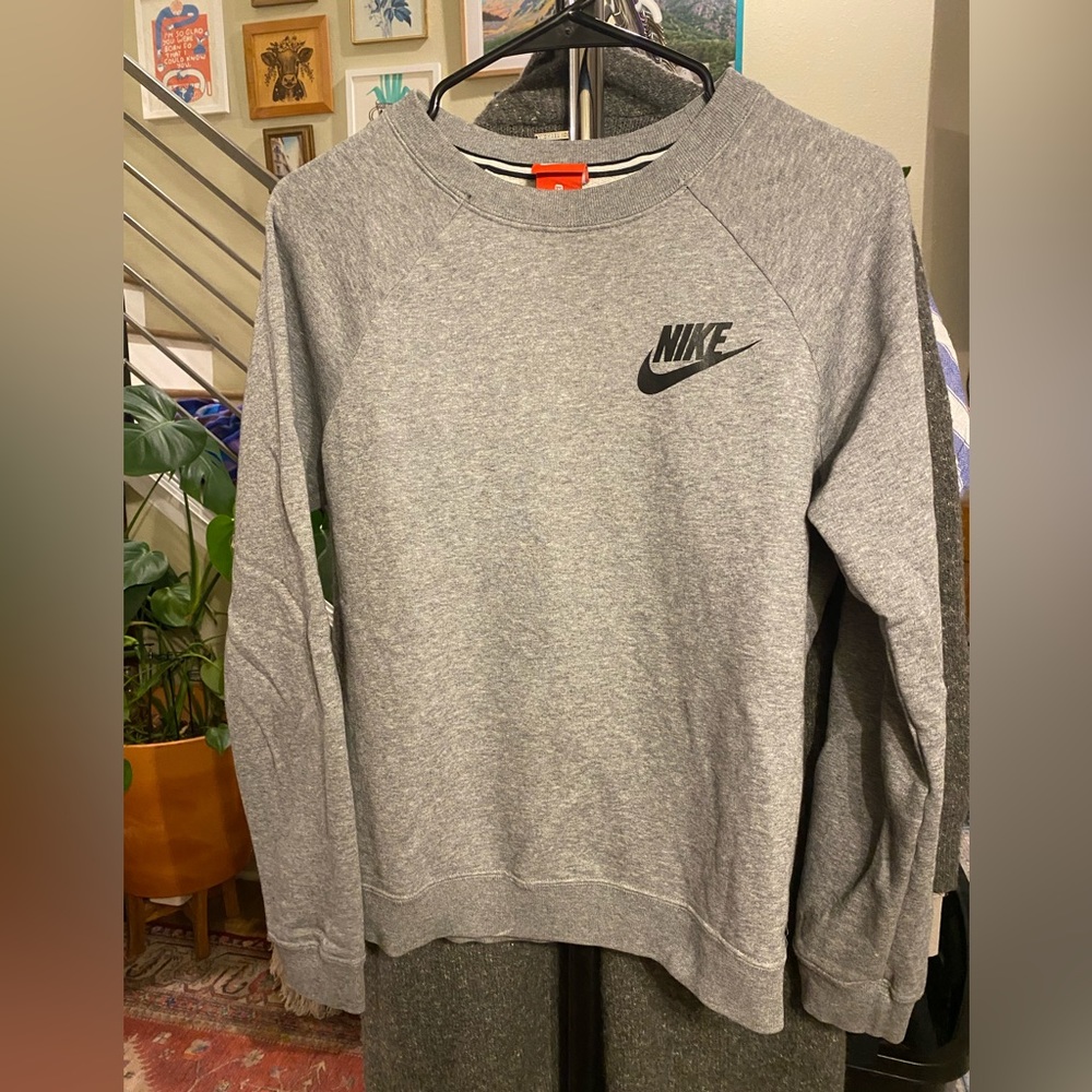 Nike Sweatshirt